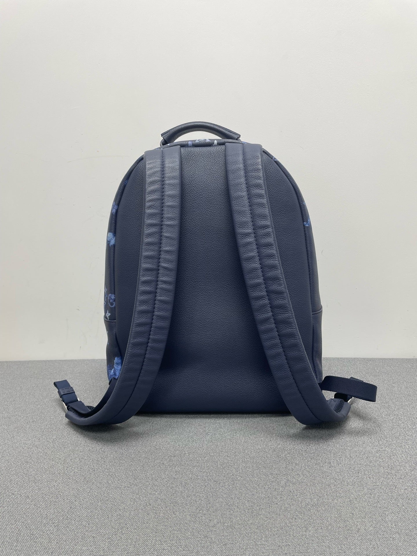 Louis Vuitton - Other - Leather - Navy - (medium)