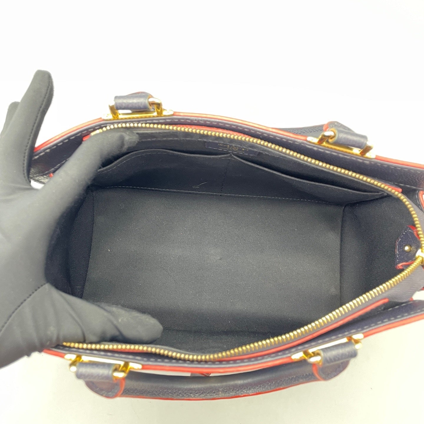 Louis Vuitton - Other - Leather - Navy - (medium)