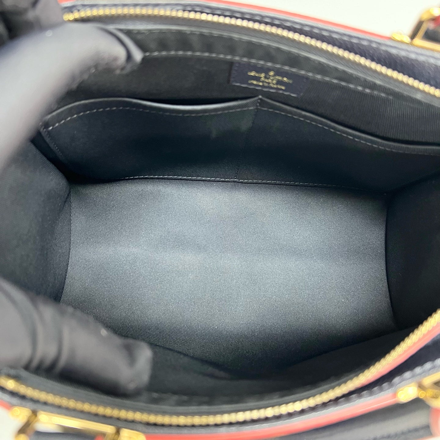 Louis Vuitton - Other - Leather - Navy - (medium)