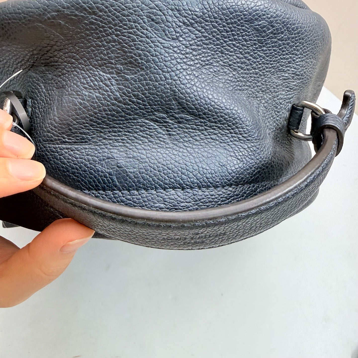 Louis Vuitton - Other - Leather - Navy - (small)