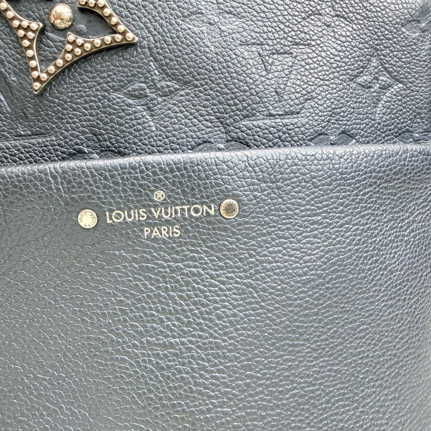 Louis Vuitton - Other - Leather - Navy - (small)