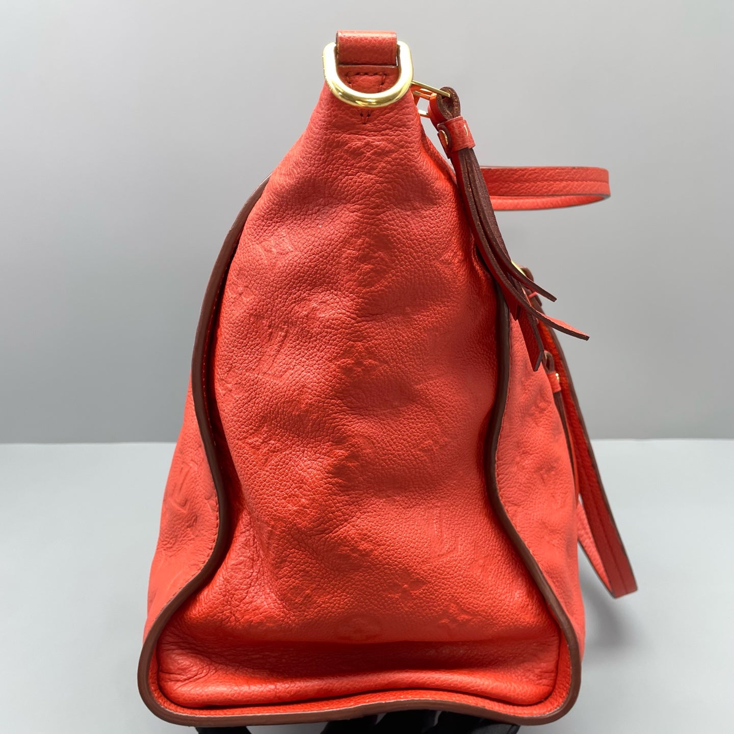 Louis Vuitton - Other - Leather - Orange - (large)