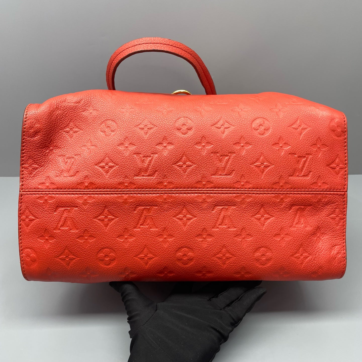 Louis Vuitton - Other - Leather - Orange - (large)