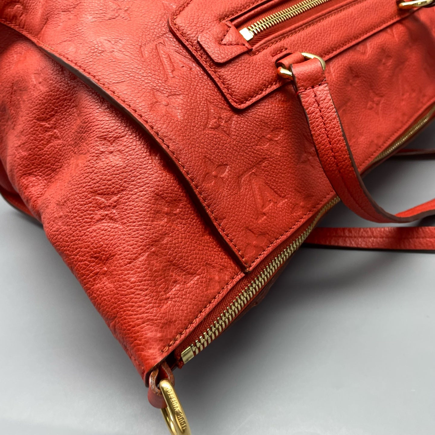 Louis Vuitton - Other - Leather - Orange - (large)