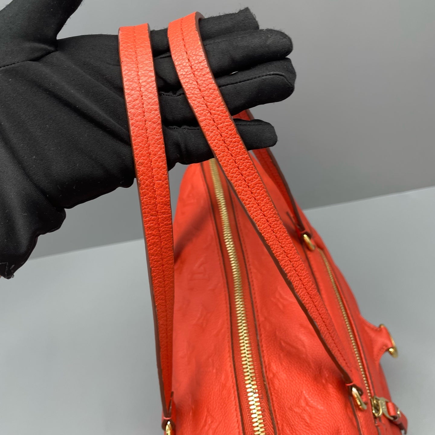 Louis Vuitton - Other - Leather - Orange - (large)