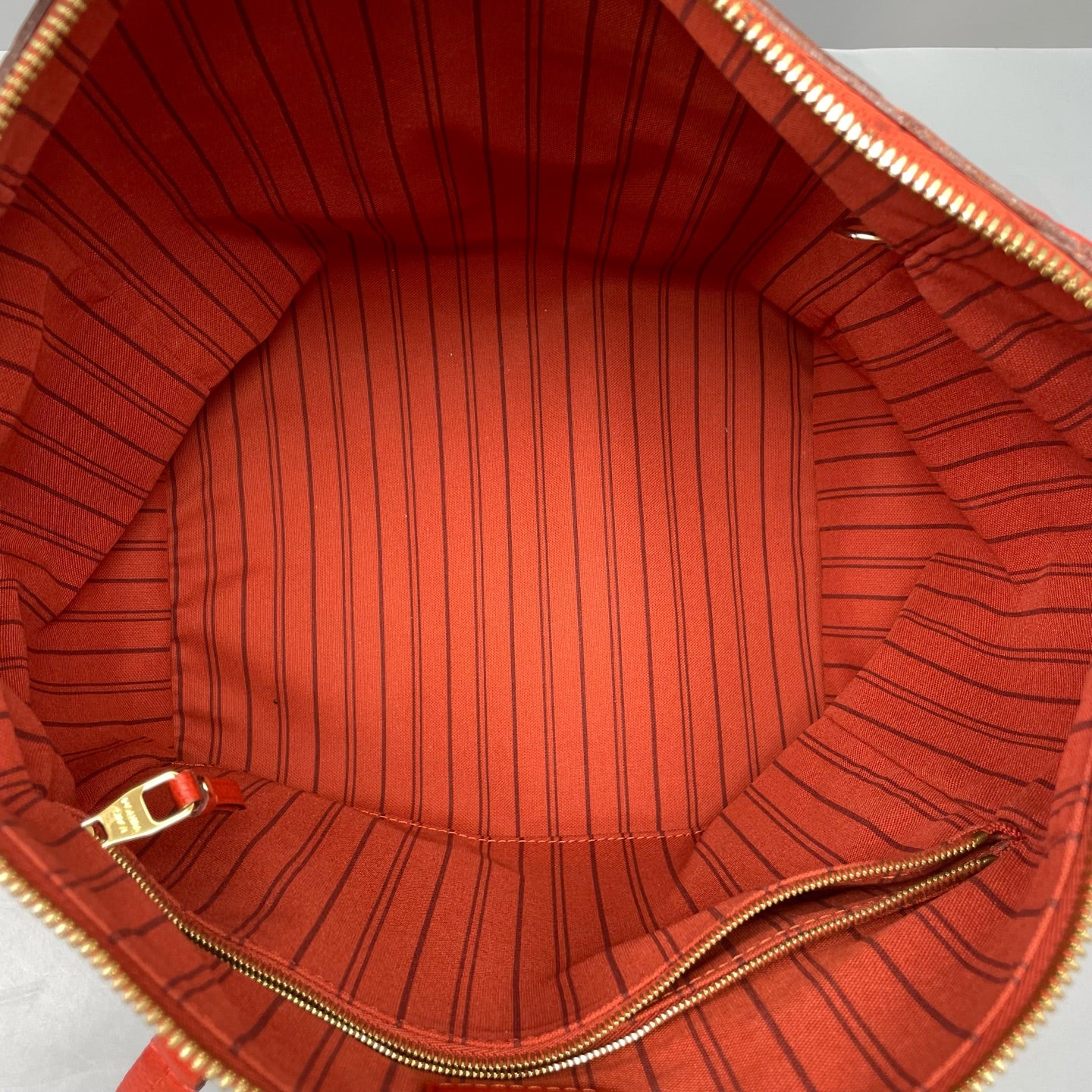 Louis Vuitton - Other - Leather - Orange - (large)
