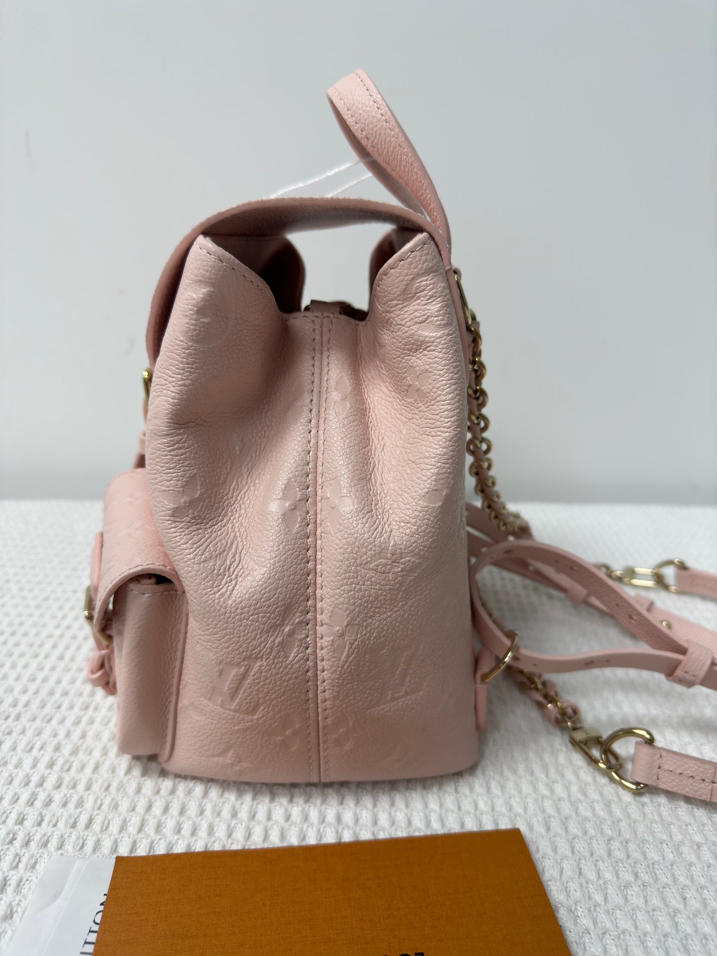 Louis Vuitton - Other - Leather - Pink - (mini)
