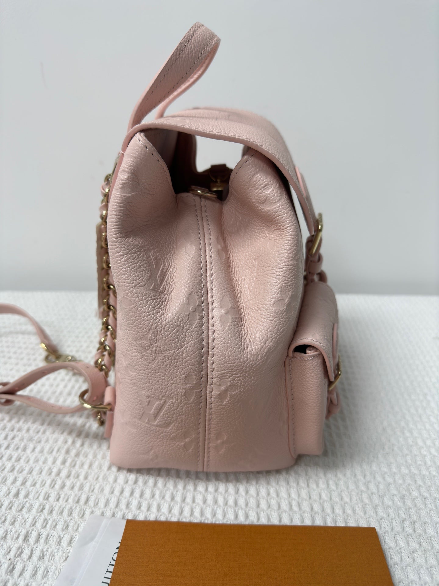 Louis Vuitton - Other - Leather - Pink - (mini)