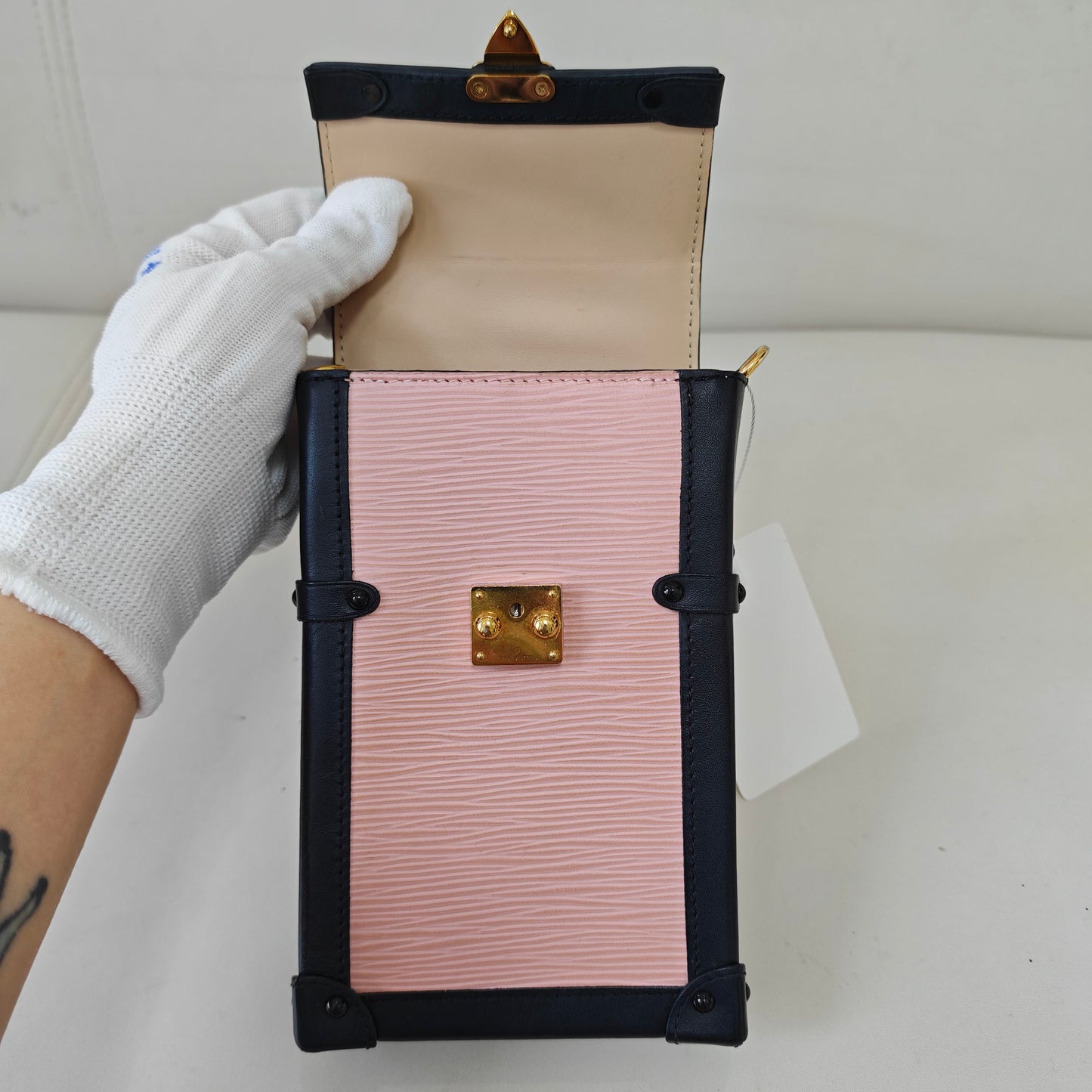 Louis Vuitton - Other - Leather - Pink - (mini)