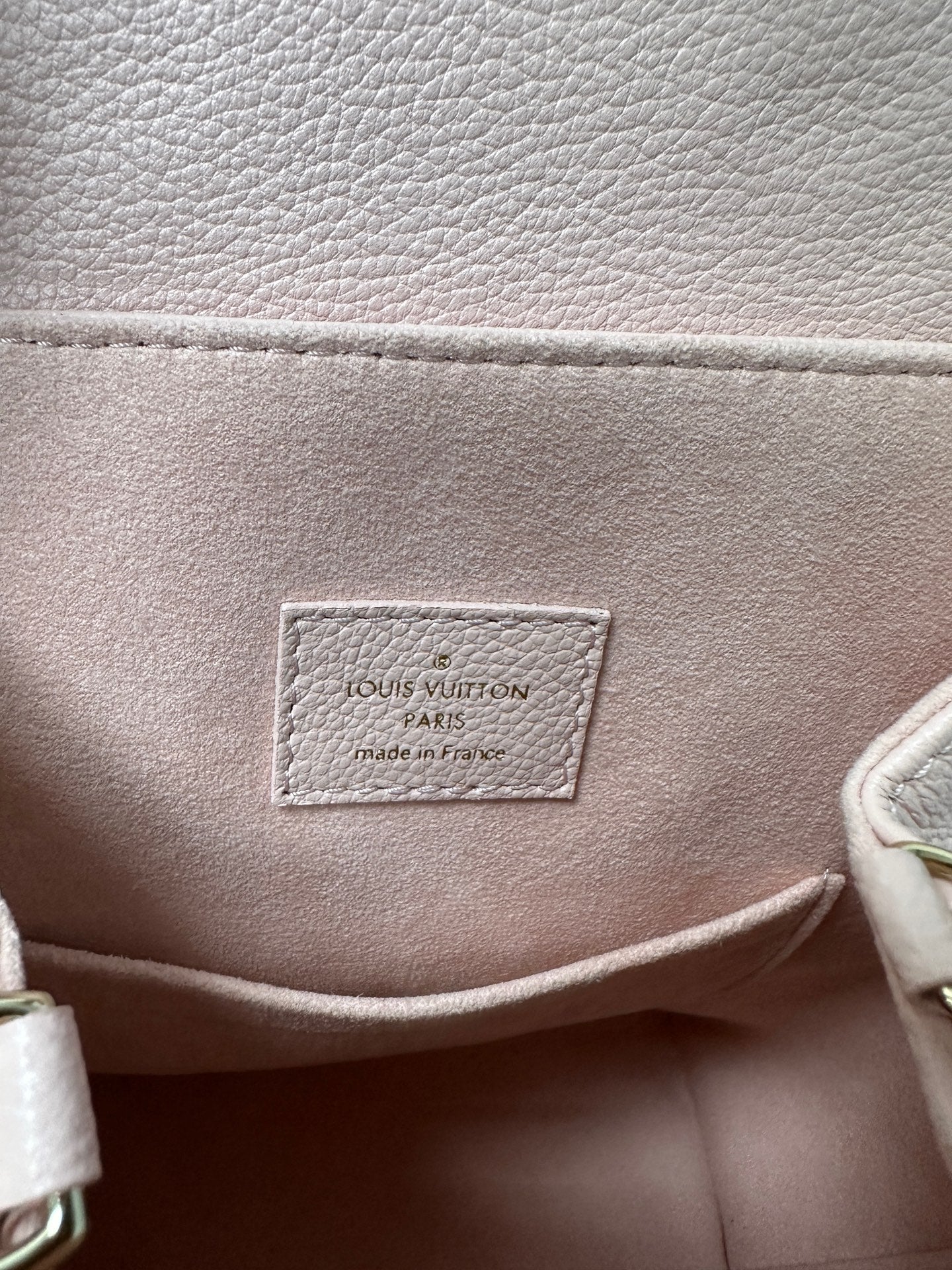 Louis Vuitton - Other - Leather - Pink - (mini)