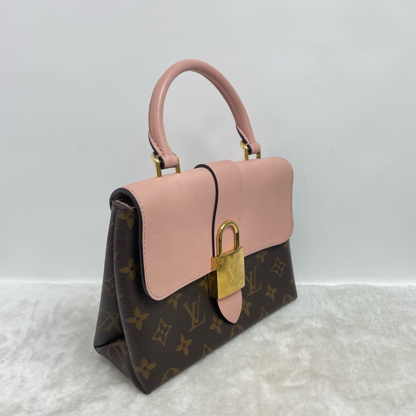 Louis Vuitton - Other - Leather - Pink - (small)