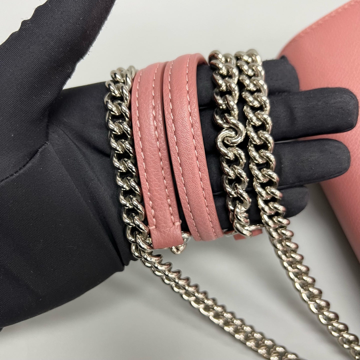 Louis Vuitton - Other - Leather - Pink - (small)