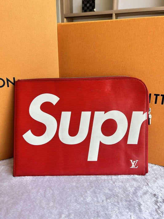 Louis Vuitton - Other - Leather - Red - (large)