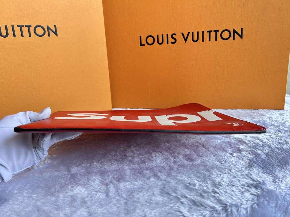 Louis Vuitton - Other - Leather - Red - (large)