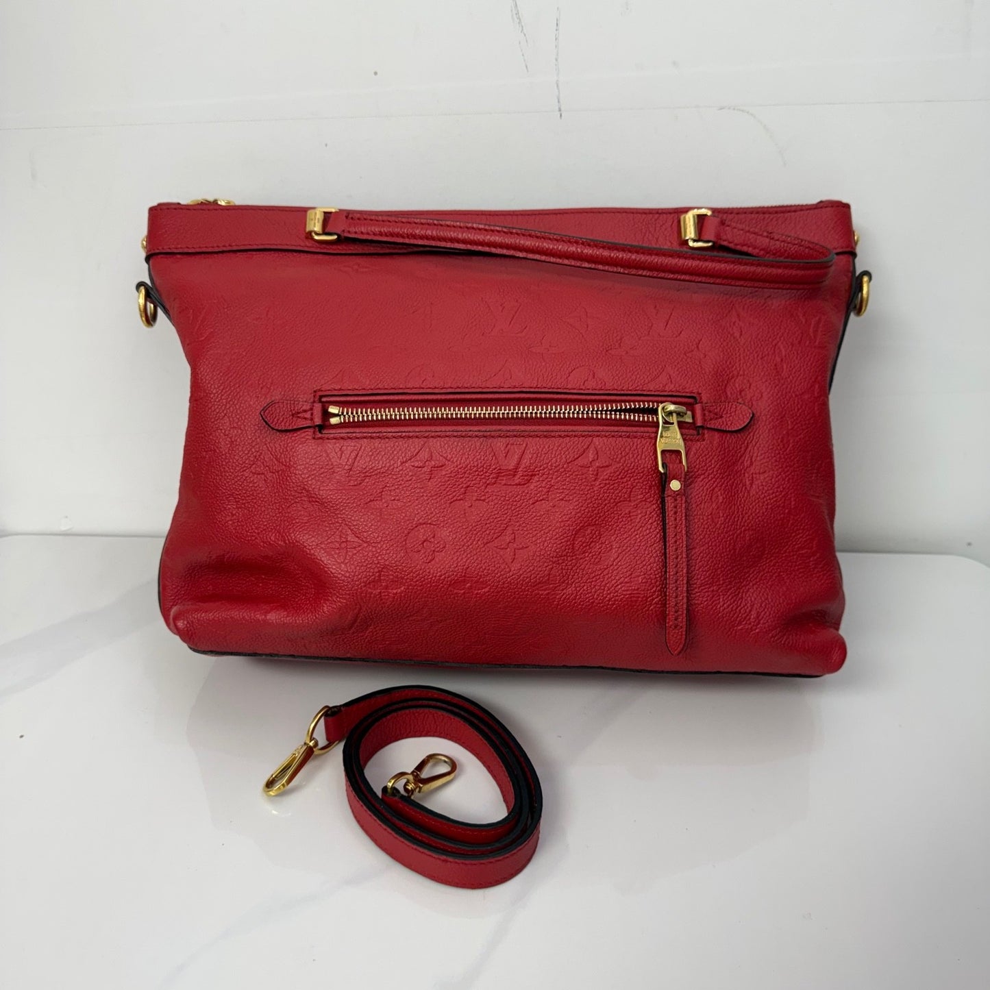 Louis Vuitton - Other - Leather - Red - (medium)
