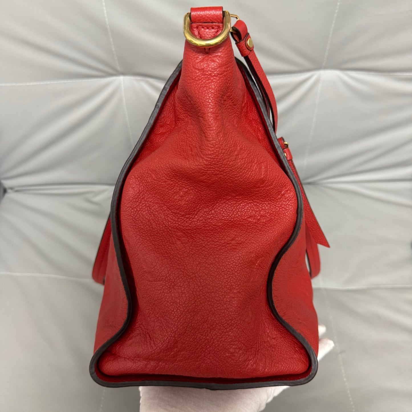 Louis Vuitton - Other - Leather - Red - (medium)