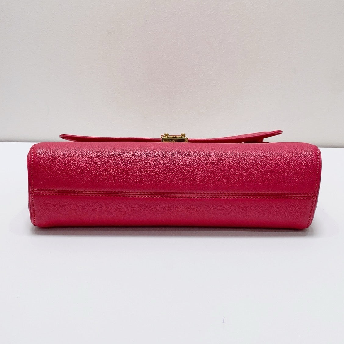 Louis Vuitton - Other - Leather - Red - (medium)