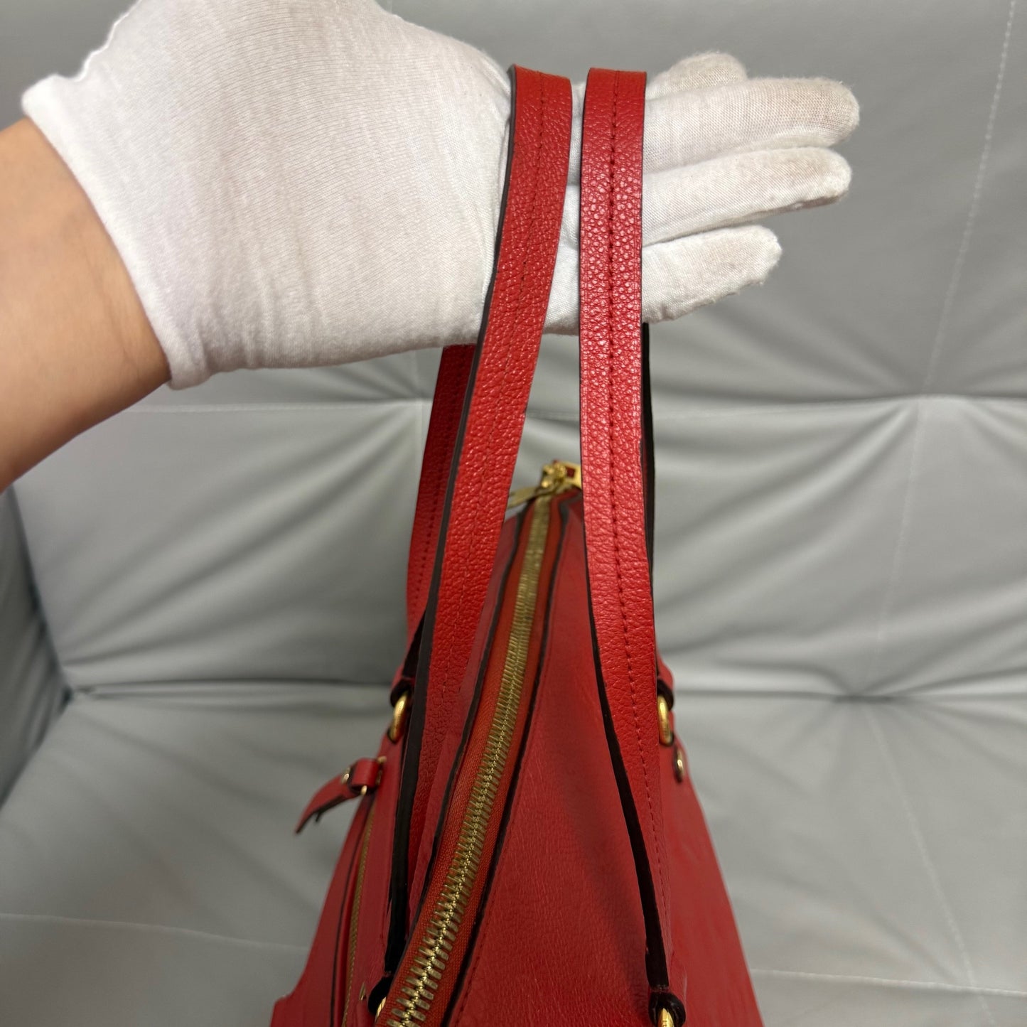 Louis Vuitton - Other - Leather - Red - (medium)