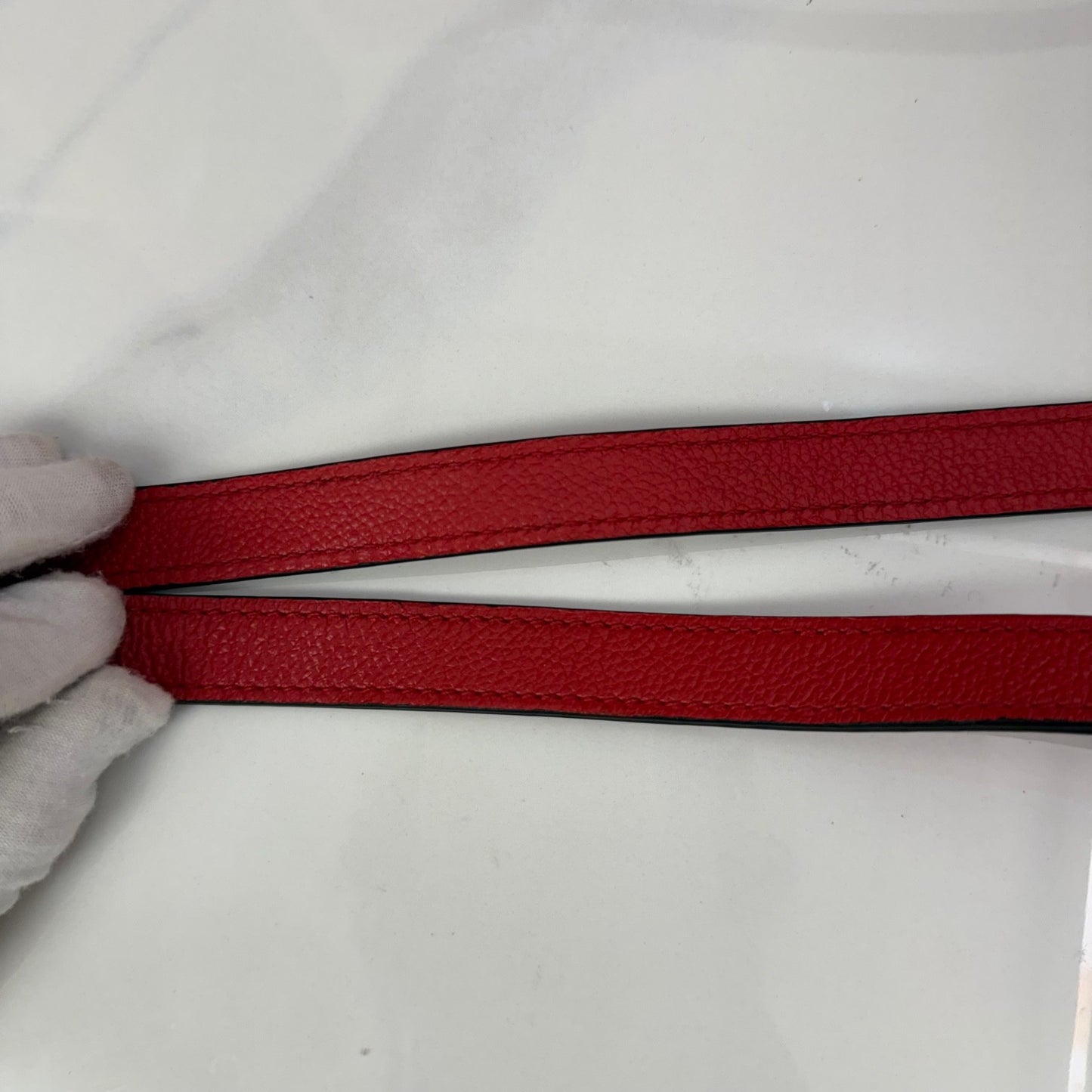 Louis Vuitton - Other - Leather - Red - (medium)