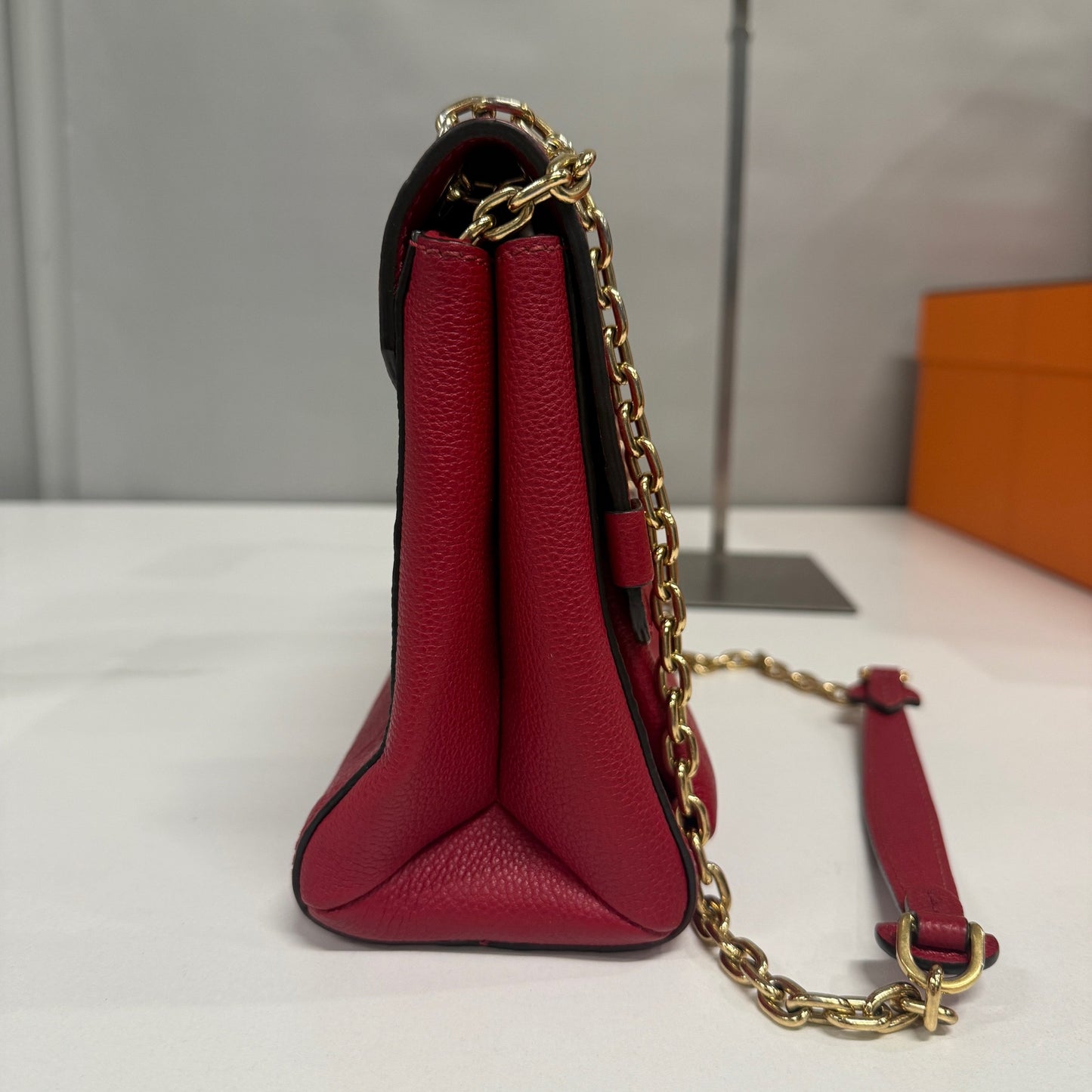 Louis Vuitton - Other - Leather - Red - (small)