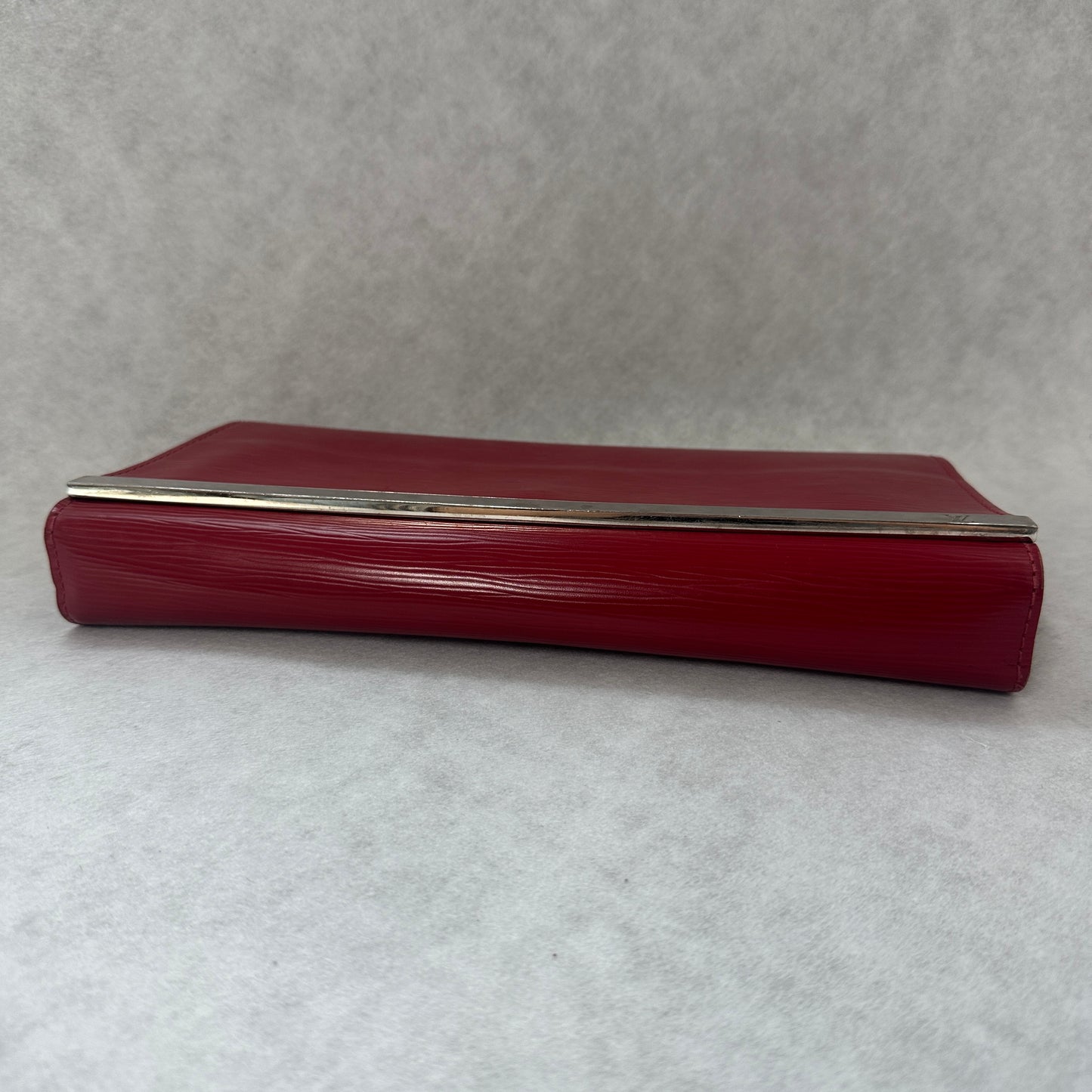 Louis Vuitton - Other - Leather - Red - (small)