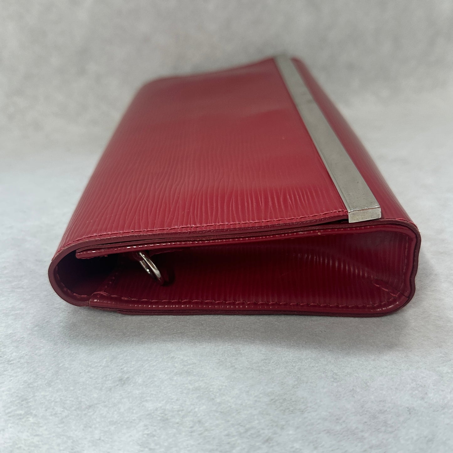 Louis Vuitton - Other - Leather - Red - (small)