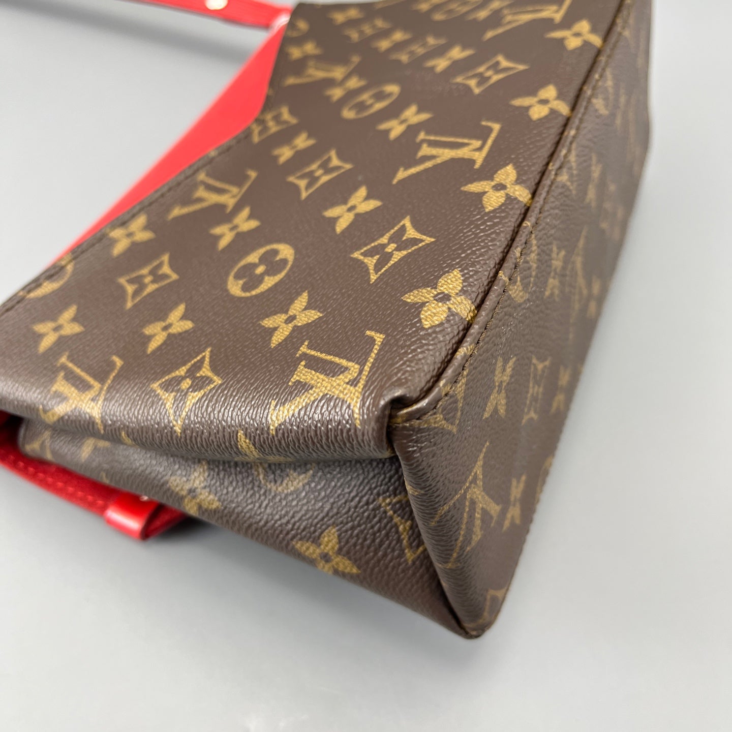 Louis Vuitton - Other - Leather - Red - (small)