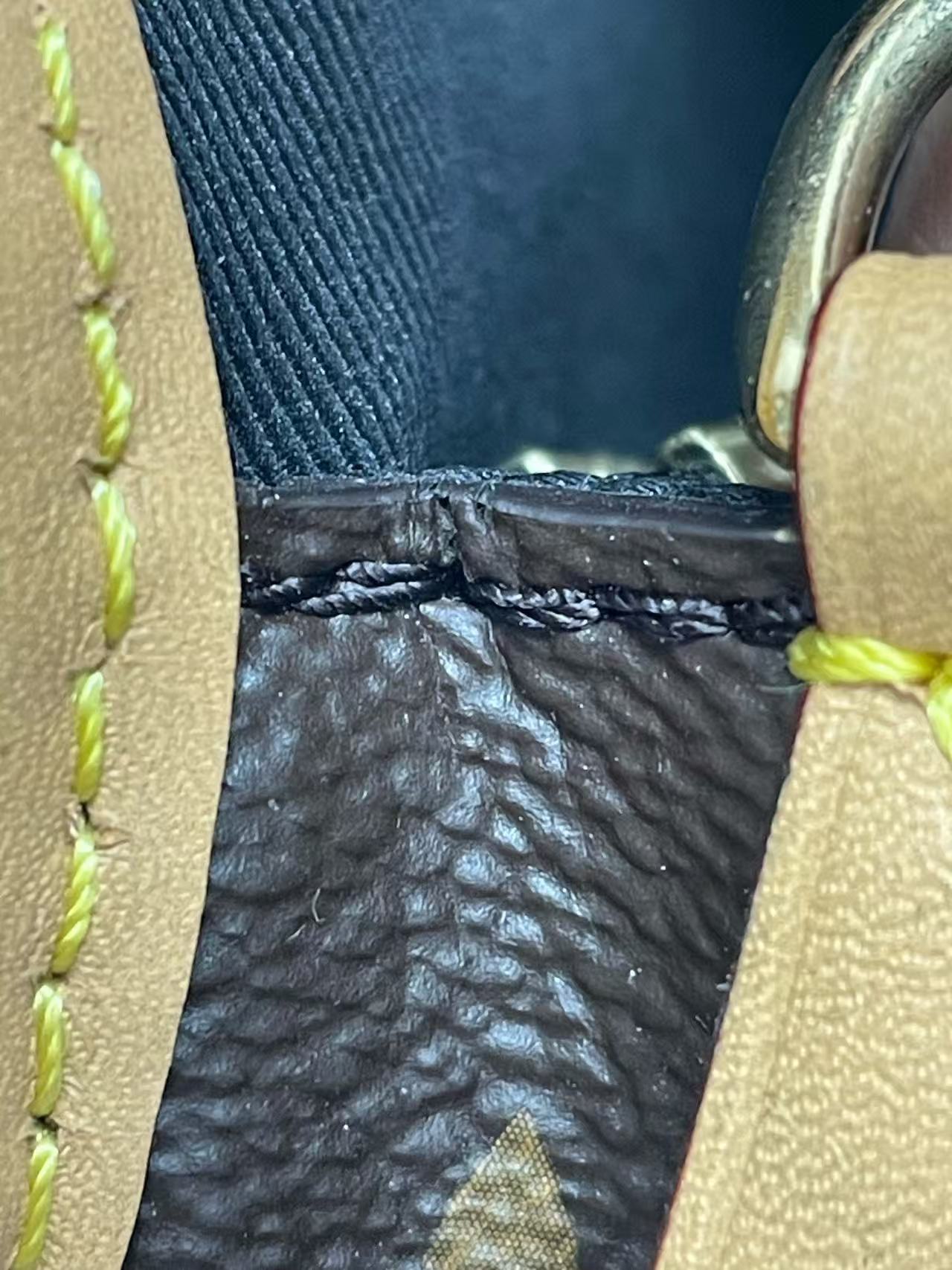 Louis Vuitton - Other - Monogram canvas with Vachetta leather trim - Brown - (Small)