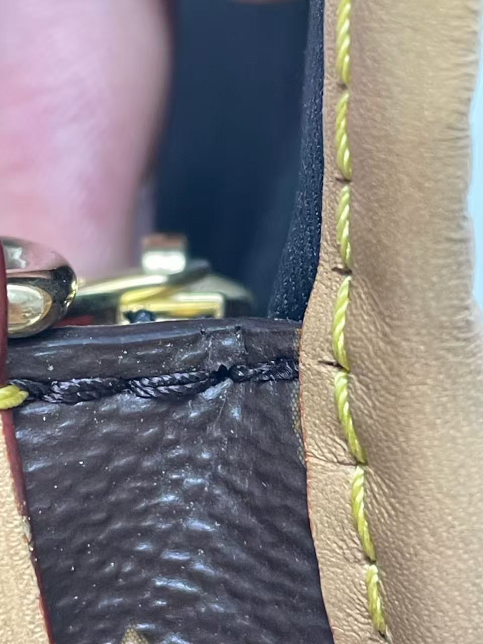 Louis Vuitton - Other - Monogram canvas with Vachetta leather trim - Brown - (Small)