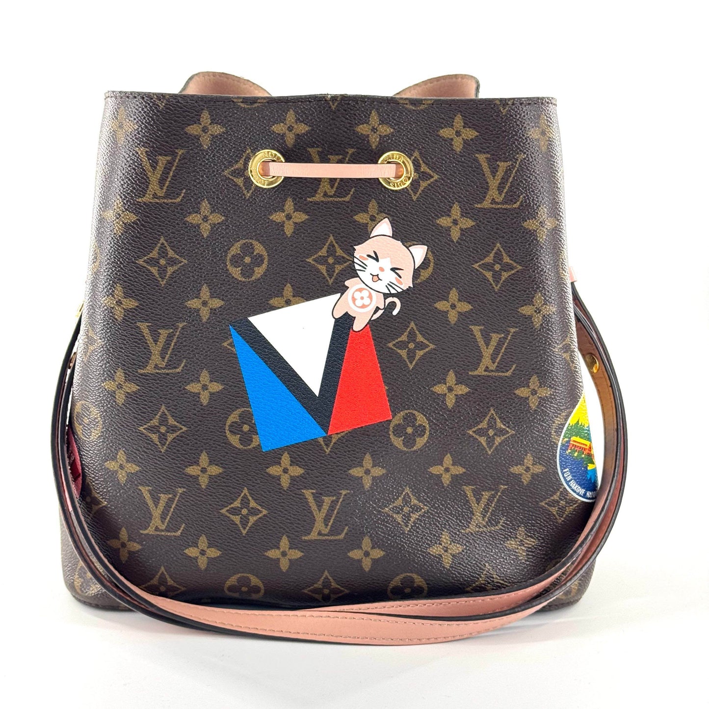 Louis Vuitton - Other - Monogram coated canvas with pink cowhide leather trim - Brown with Pink accents and Multicolour patches - (medium)