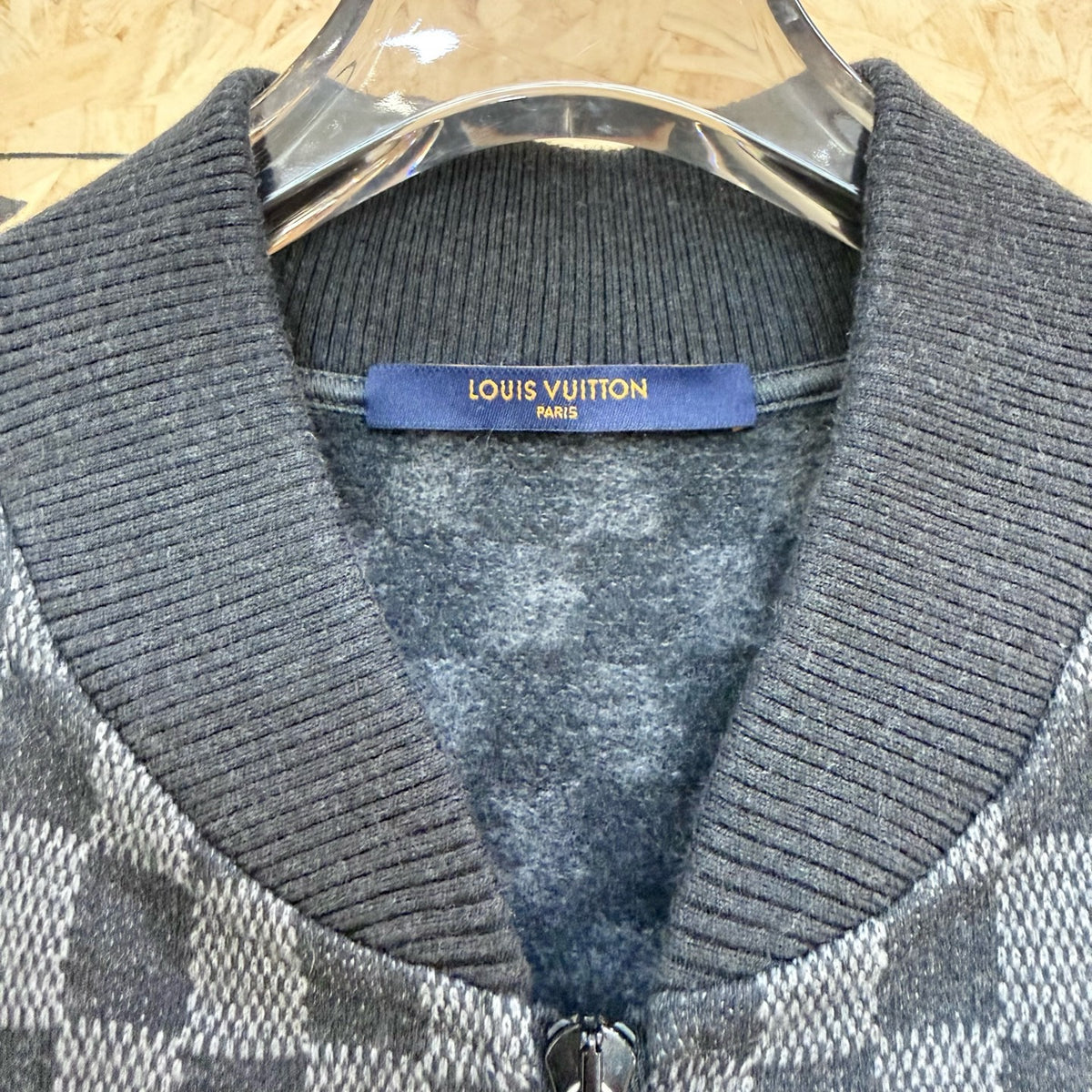 Louis Vuitton - Other - Other - Grey