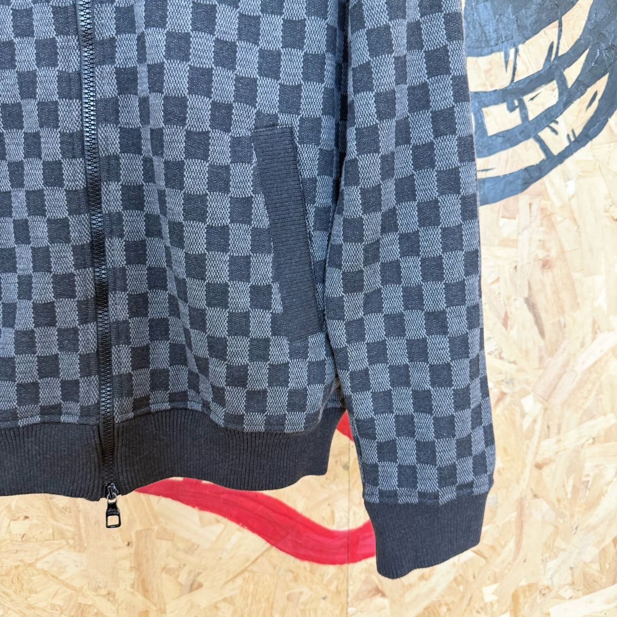 Louis Vuitton - Other - Other - Grey