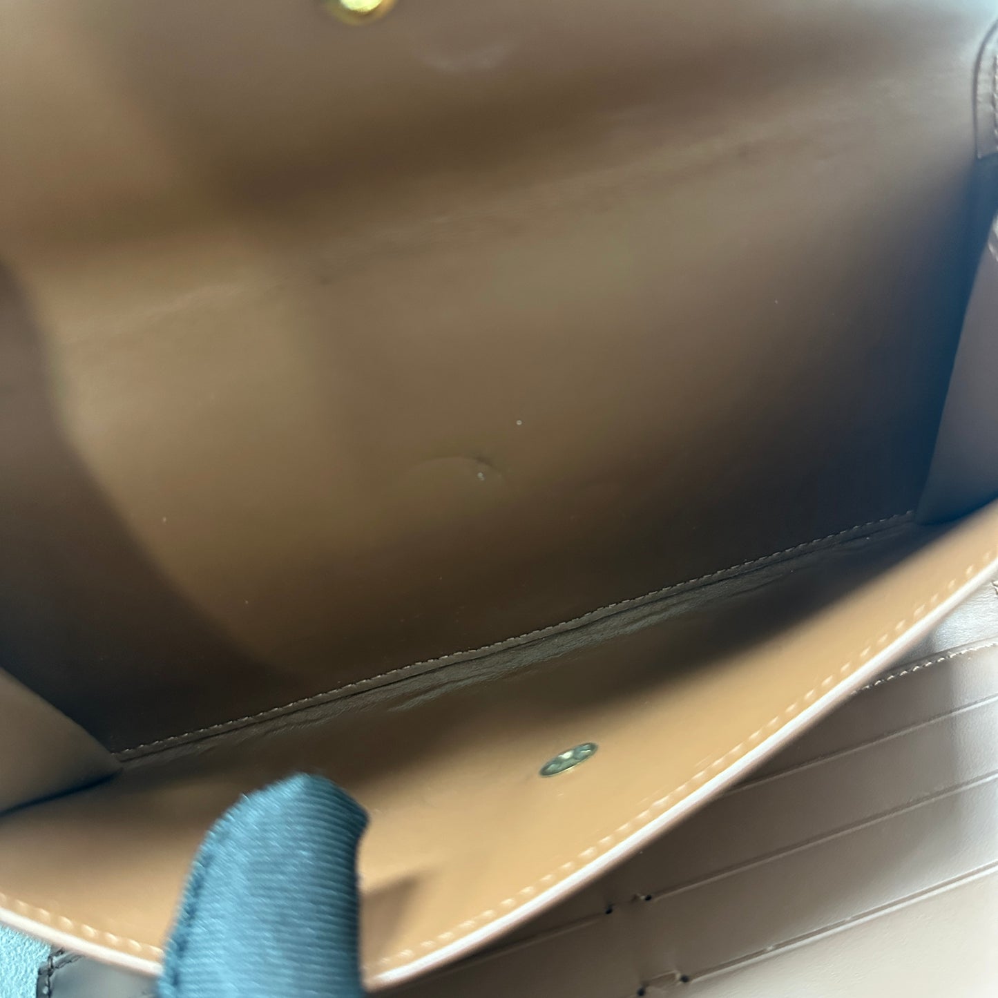 Louis Vuitton - Other - Patent leather - Brown - (medium)