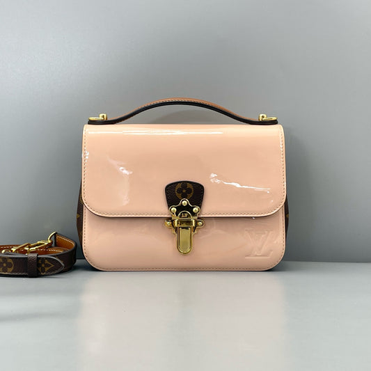 Louis Vuitton - Other - Patent leather - Pink - (small)