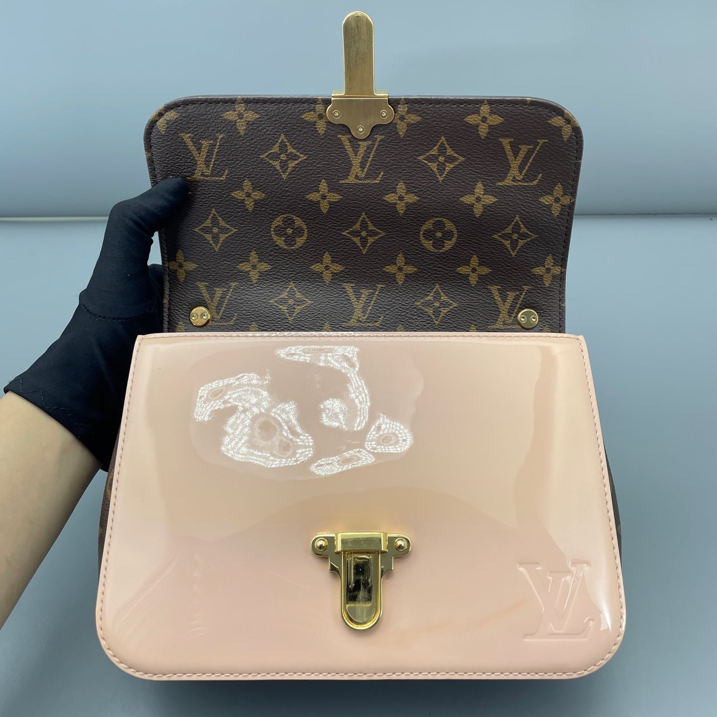 Louis Vuitton - Other - Patent leather - Pink - (small)