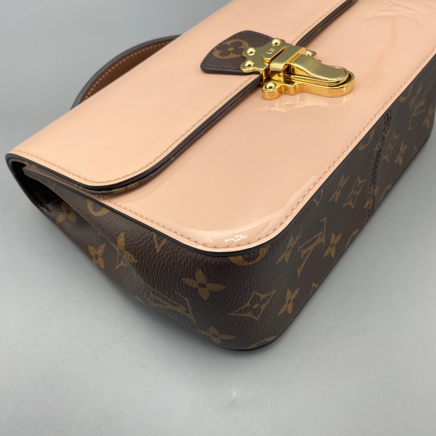 Louis Vuitton - Other - Patent leather - Pink - (small)