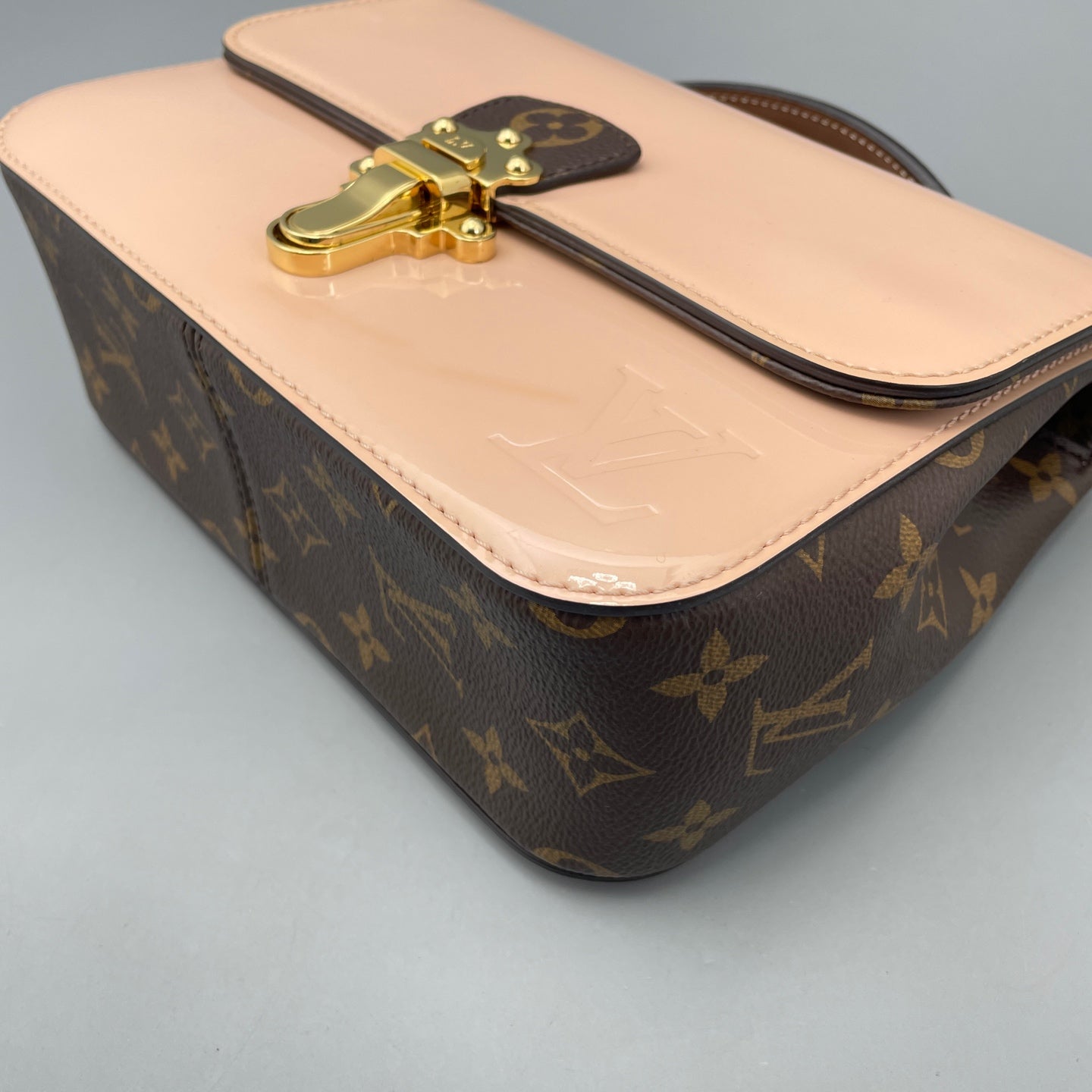 Louis Vuitton - Other - Patent leather - Pink - (small)