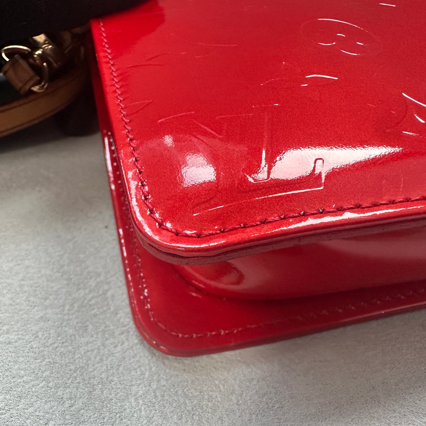 Louis Vuitton - Other - Patent leather - Red - (mini)