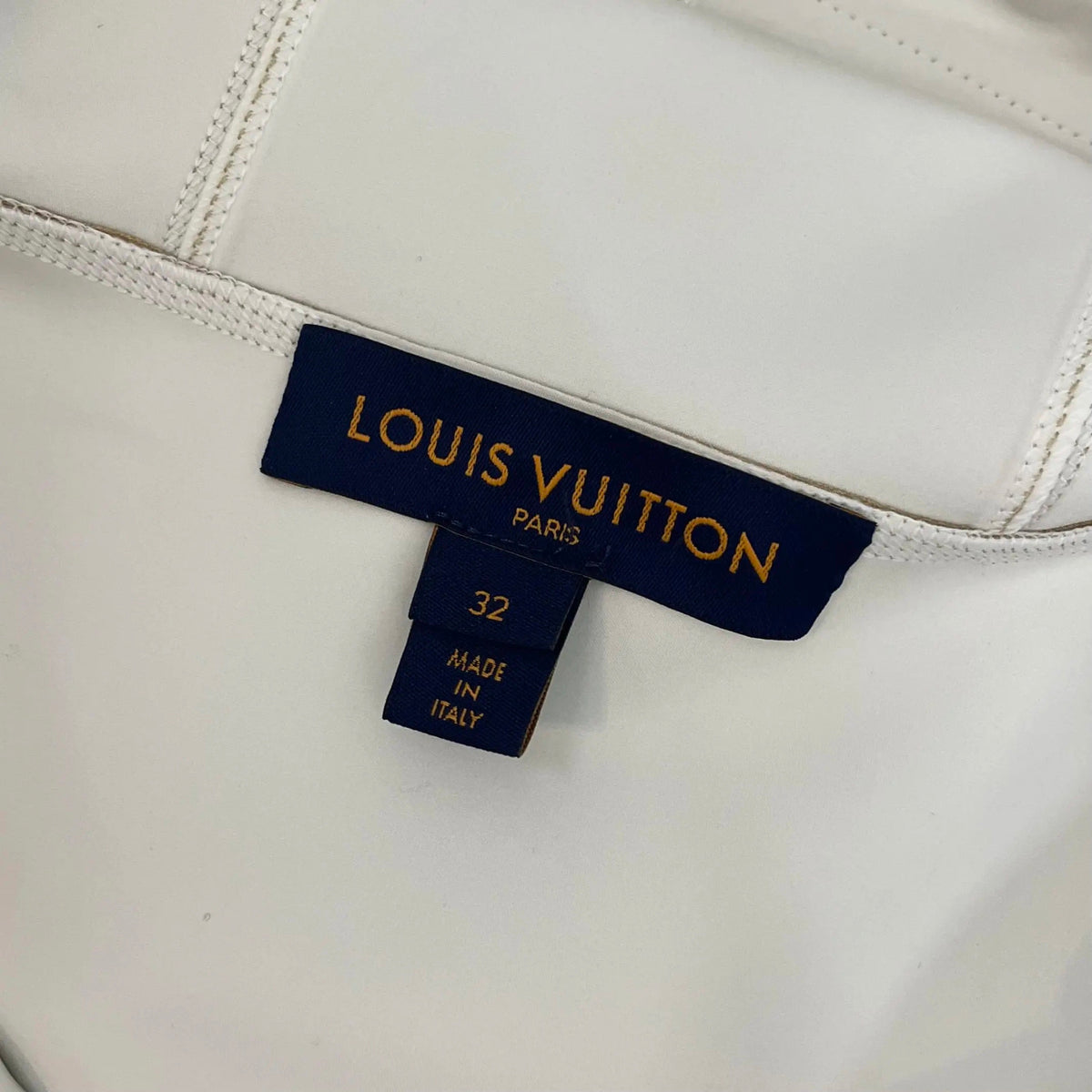 Louis Vuitton - Other - Polyamide - Beige - (32)