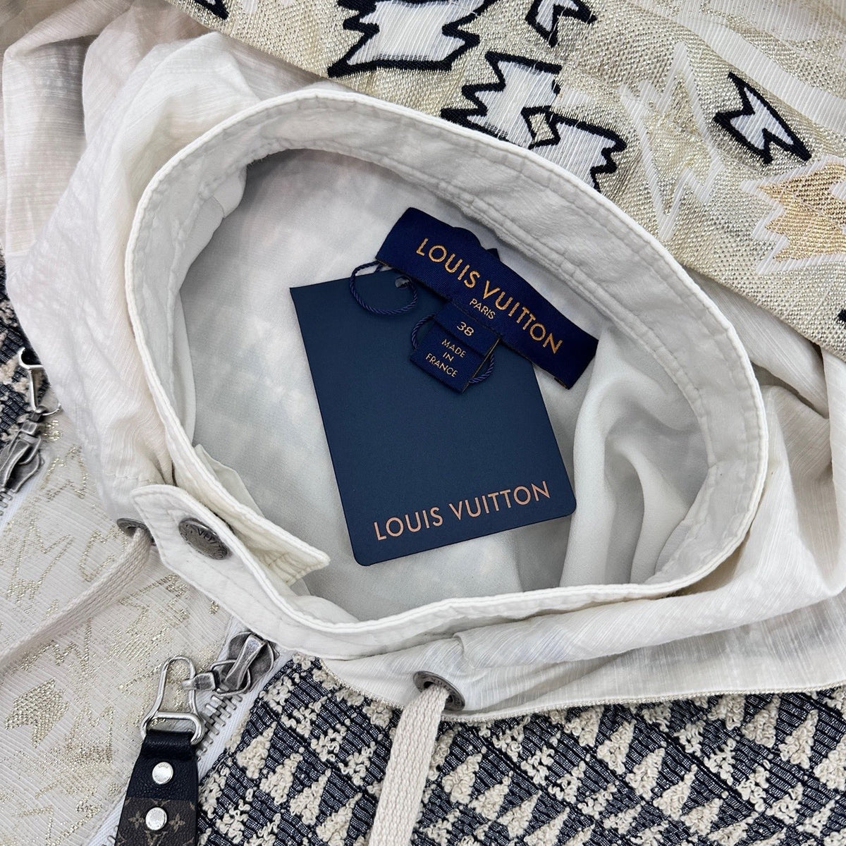 Louis Vuitton - Other - Polyamide - Beige - (38)
