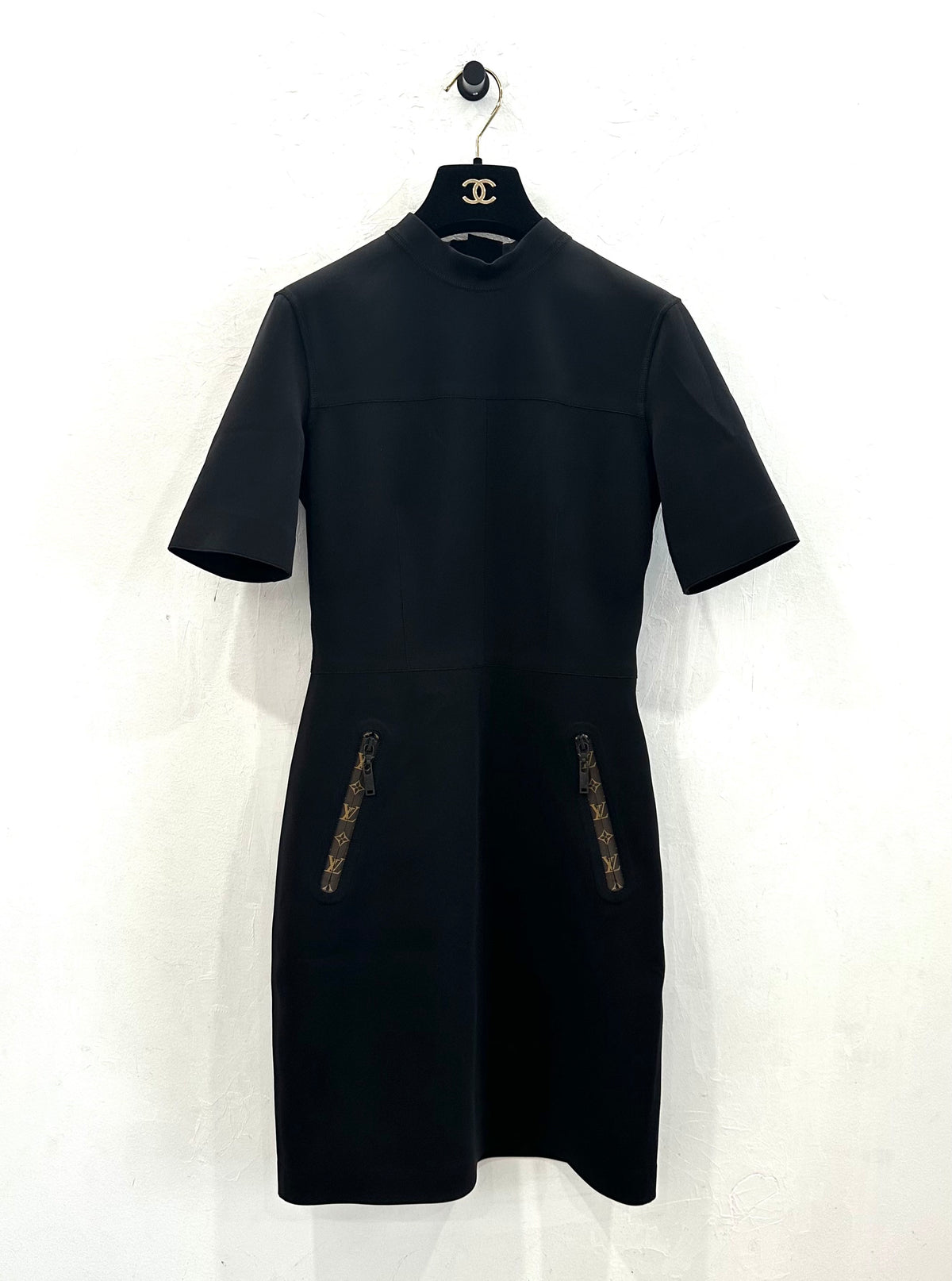 Louis Vuitton - Other - Polyamide - Black - (34)