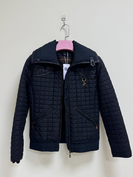 Louis Vuitton - Other - Polyamide - Black - (34)