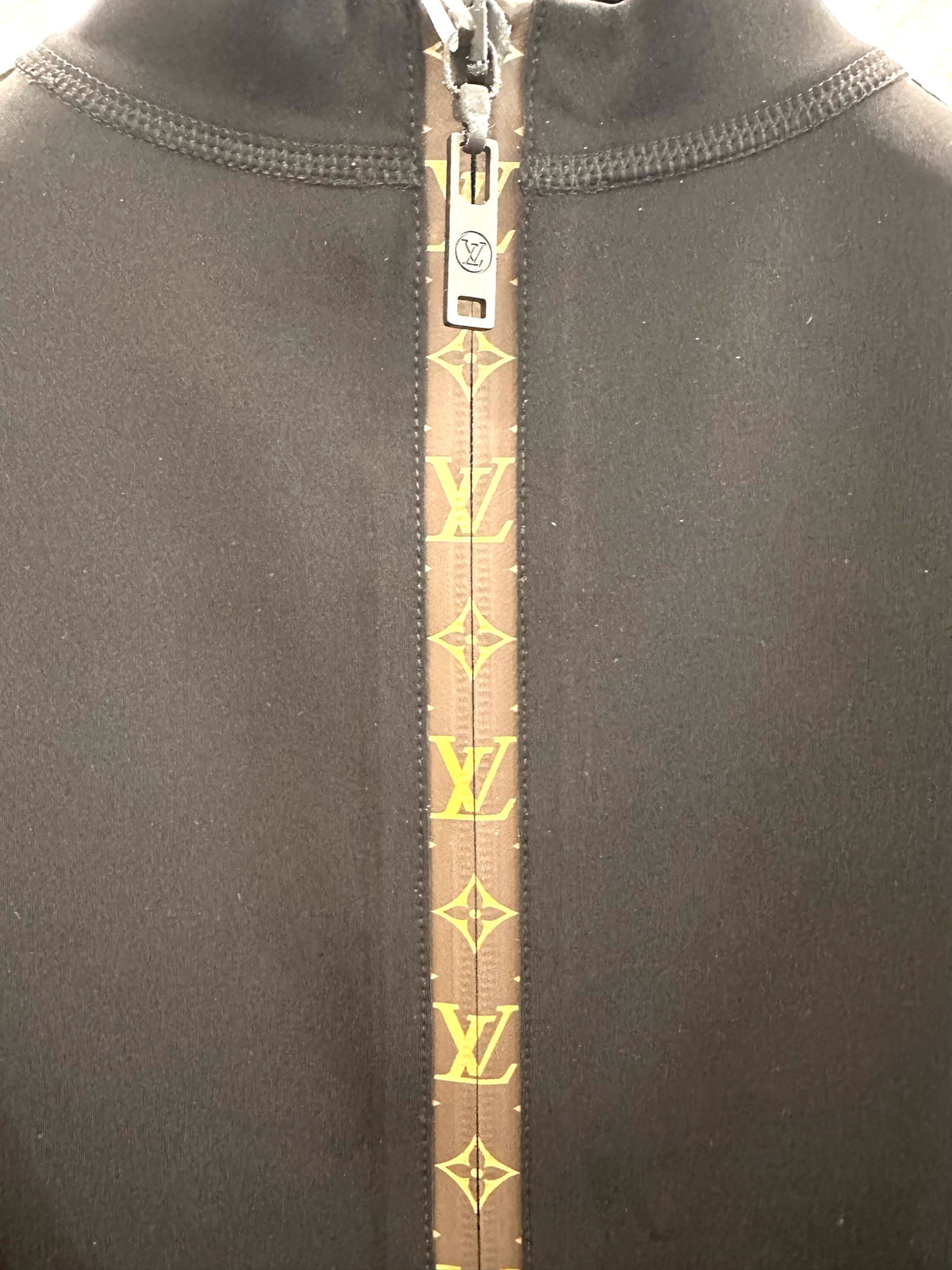 Louis Vuitton - Other - Polyamide - Black - (34)