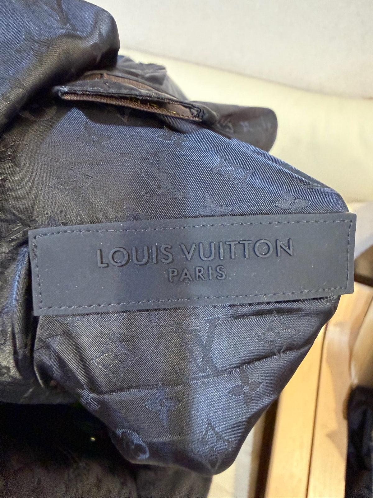 Louis Vuitton - Other - Polyamide - Black - (36)
