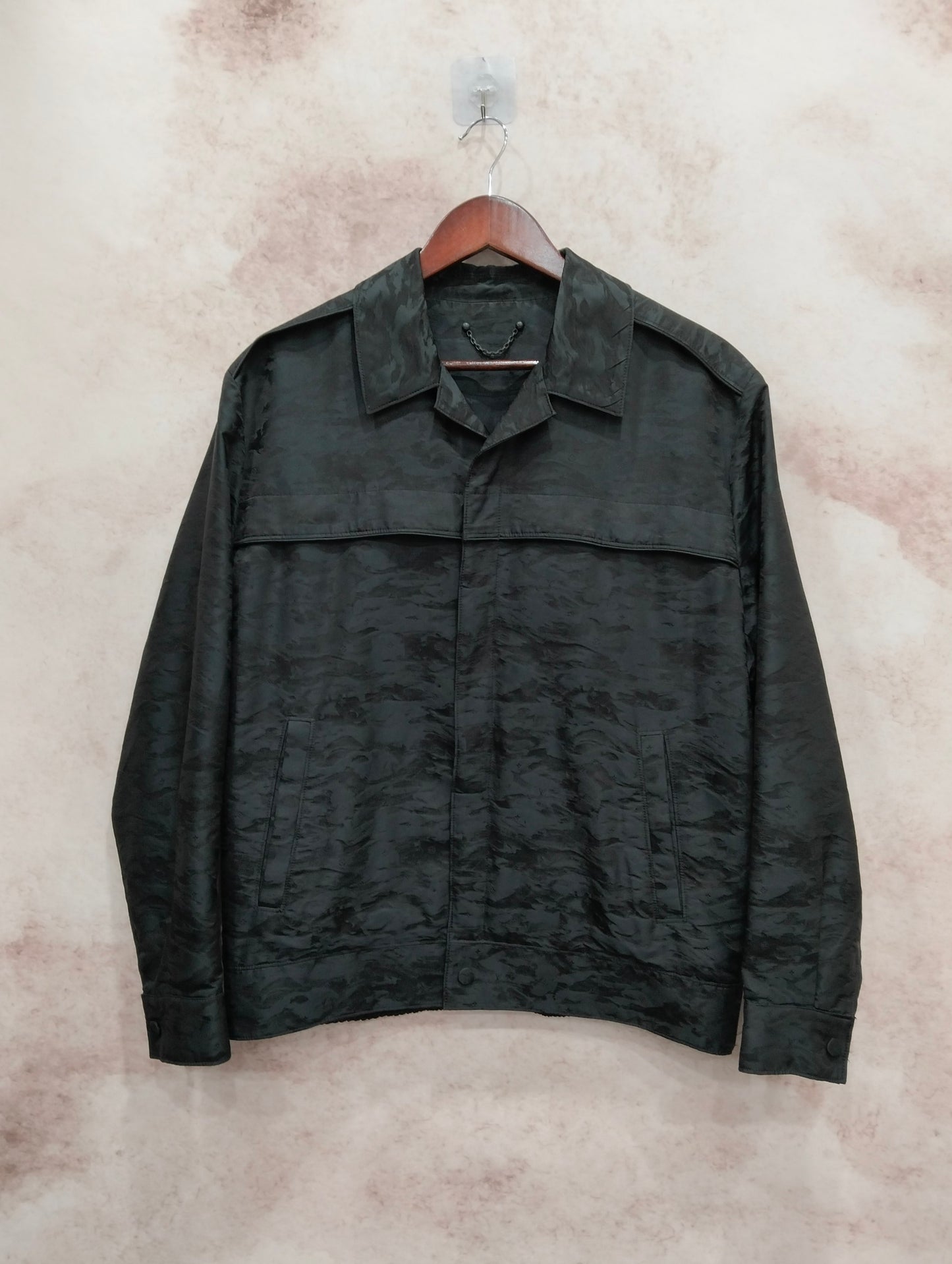 Louis Vuitton - Other - Polyamide - Black - (54)