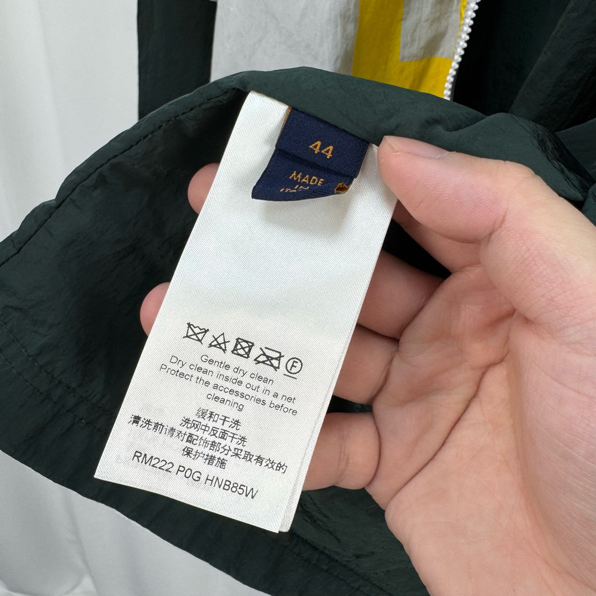 Louis Vuitton - Other - Polyamide - Multicolour - (44)