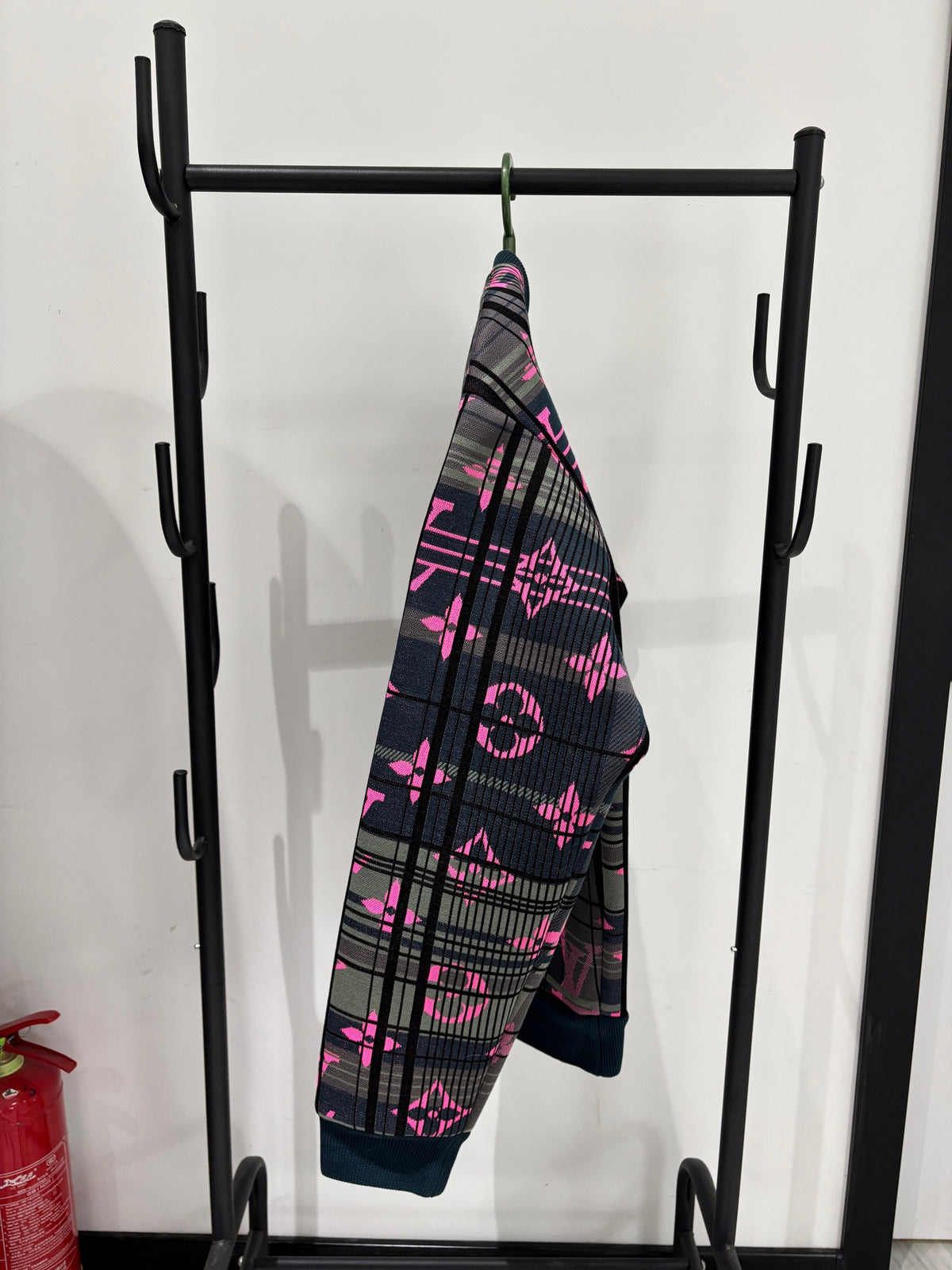 Louis Vuitton - Other - Polyester - Multicolour - (M)