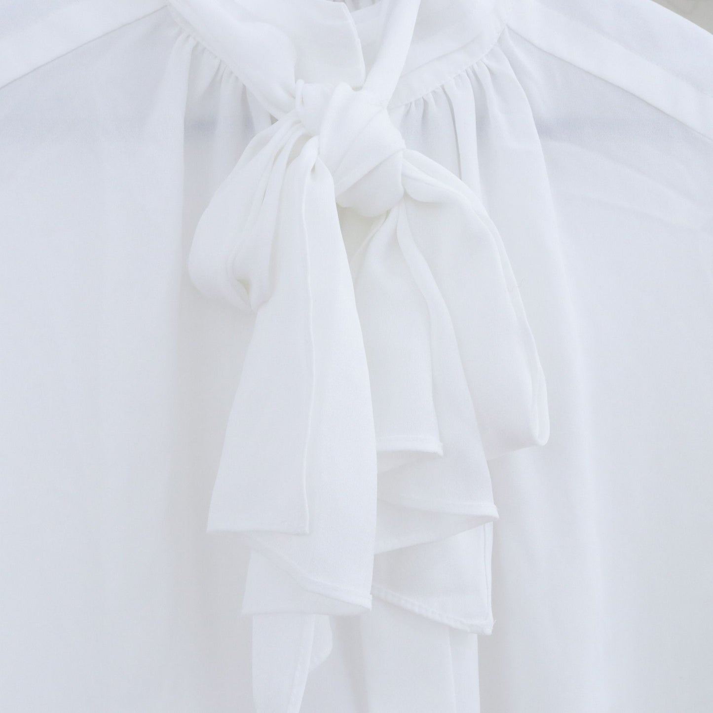Louis Vuitton - Other - Polyester - White - (32)