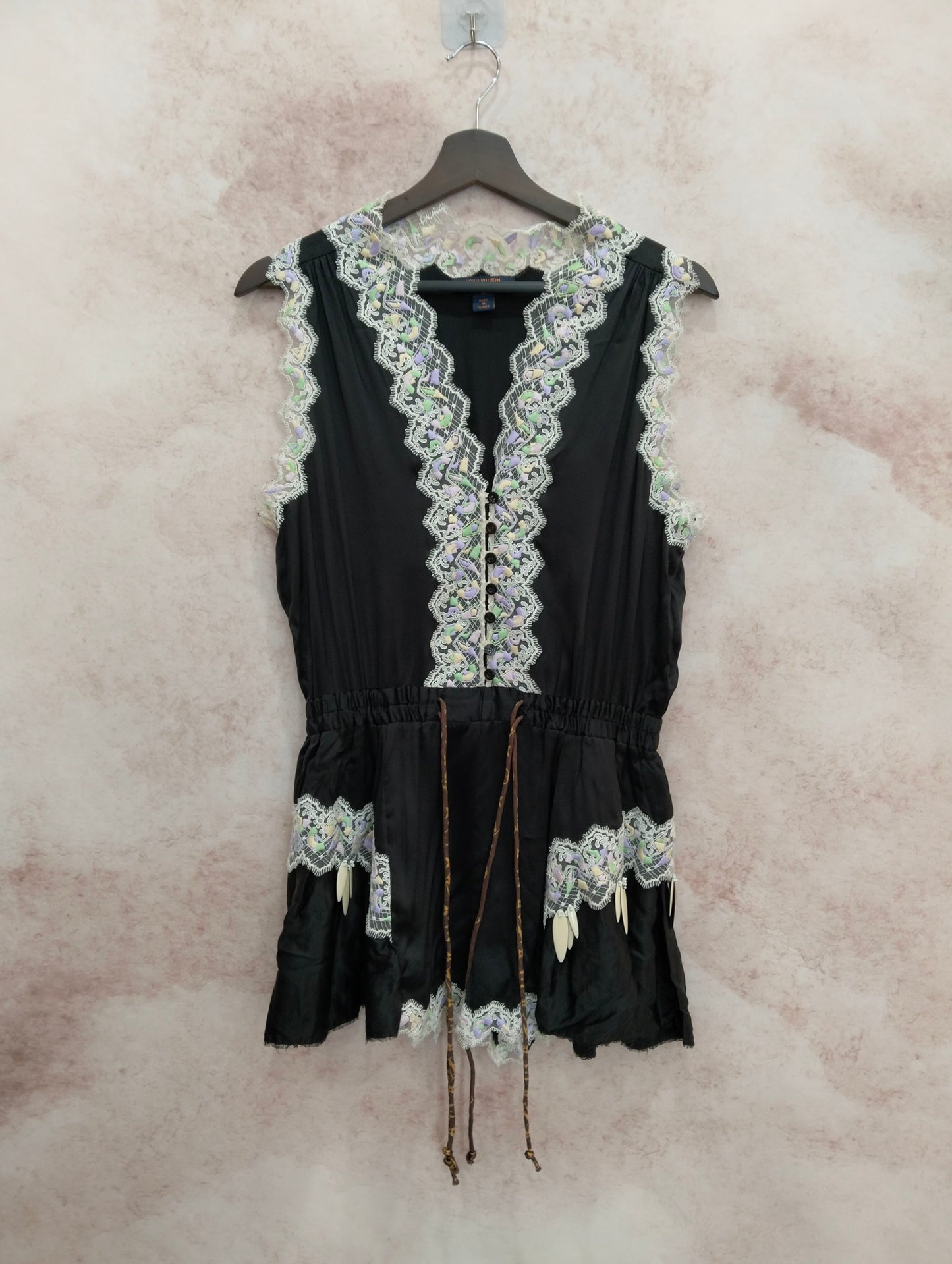 Louis Vuitton - Other - Silk - Black - (36)