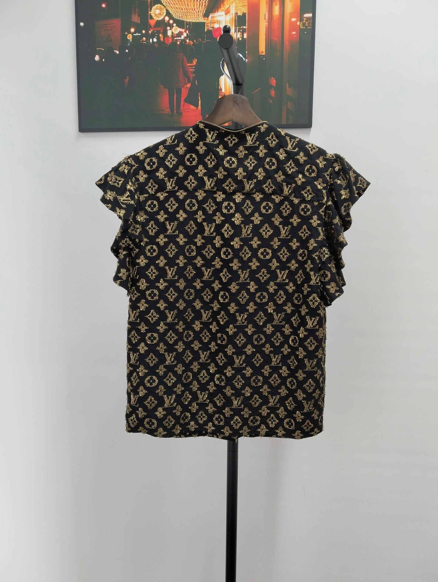Louis Vuitton - Other - Silk - Black - (36)